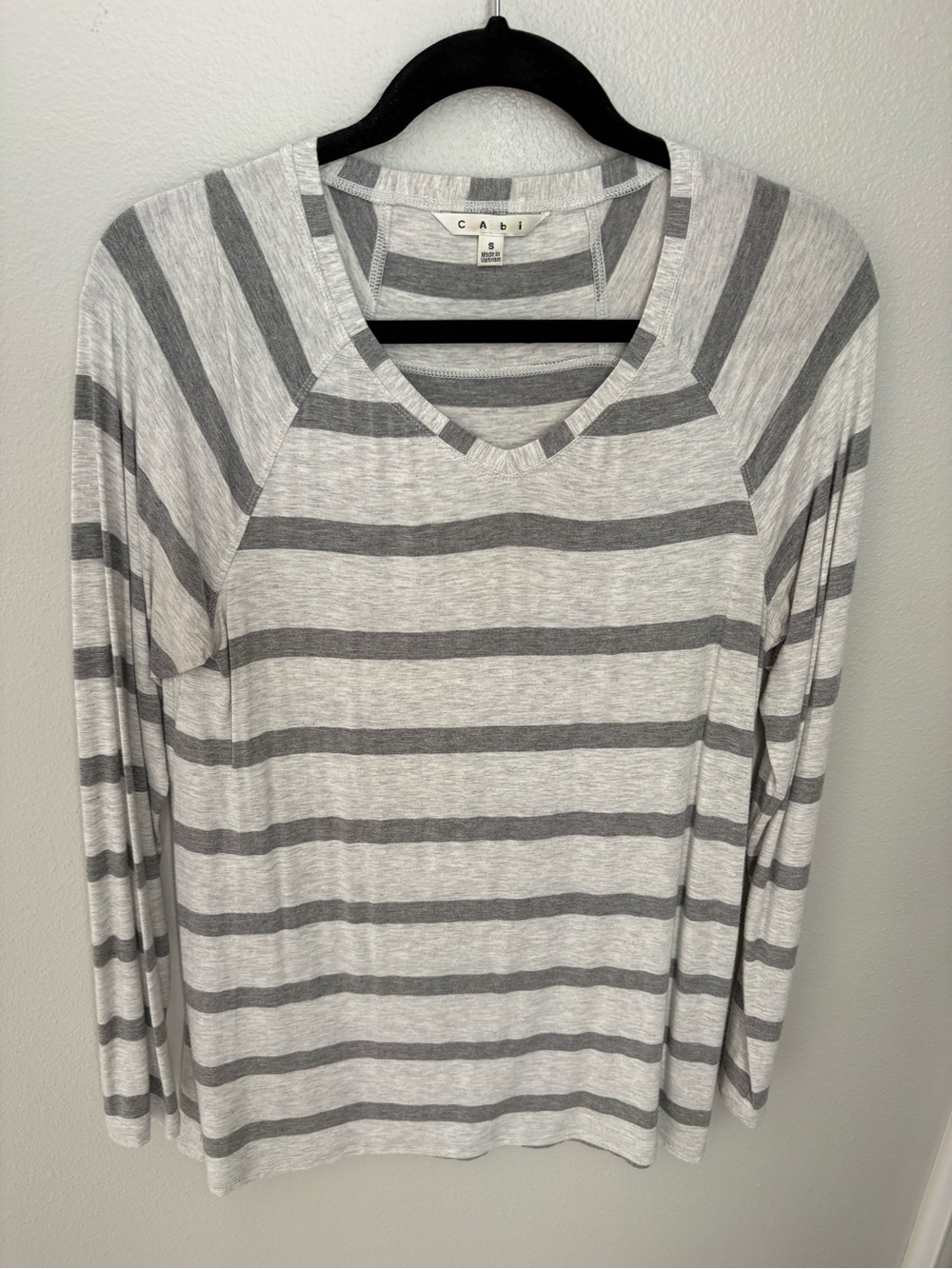 CAbi Gray & White Striped V-Neck Long Sleeve Tee